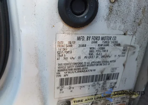 2010 Ford Expedition Eddie Bauer/King Ranch z USA, uszkodzony, nr VIN 1FMJU1J54AEA17618